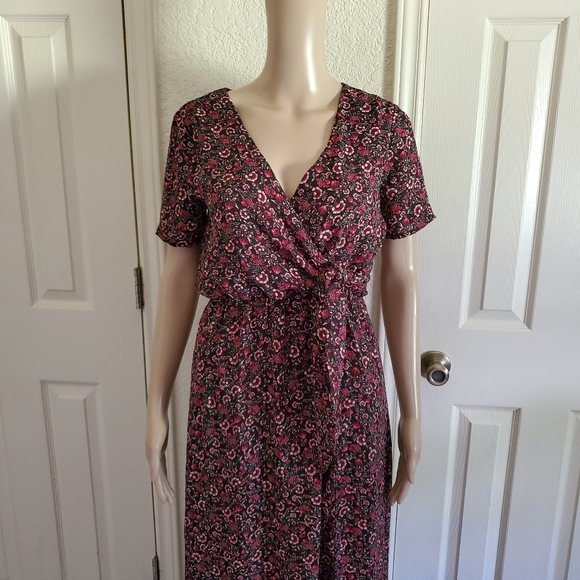 Danika Surplus Tie Front Maxi Dress - Picture 3 of 6